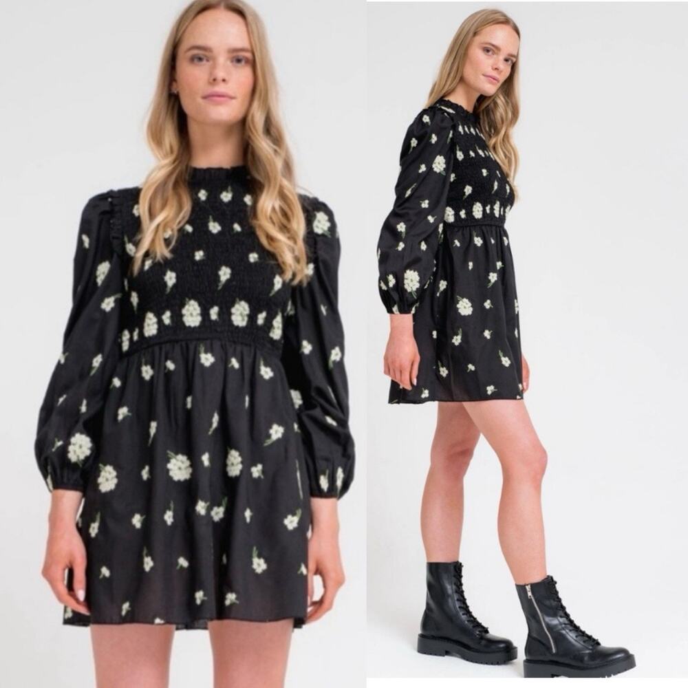 Anthro Another Girl Embroidered Daisy Mini Dress Size S Preppy Boho Festival